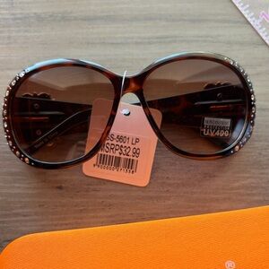 NWT Montana West Concho Sunglasses with Rhinestone detail